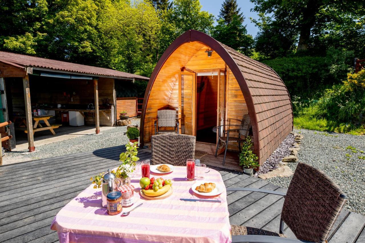 Ty Grug Pods Hotel Bryngwyn Ngoại thất bức ảnh