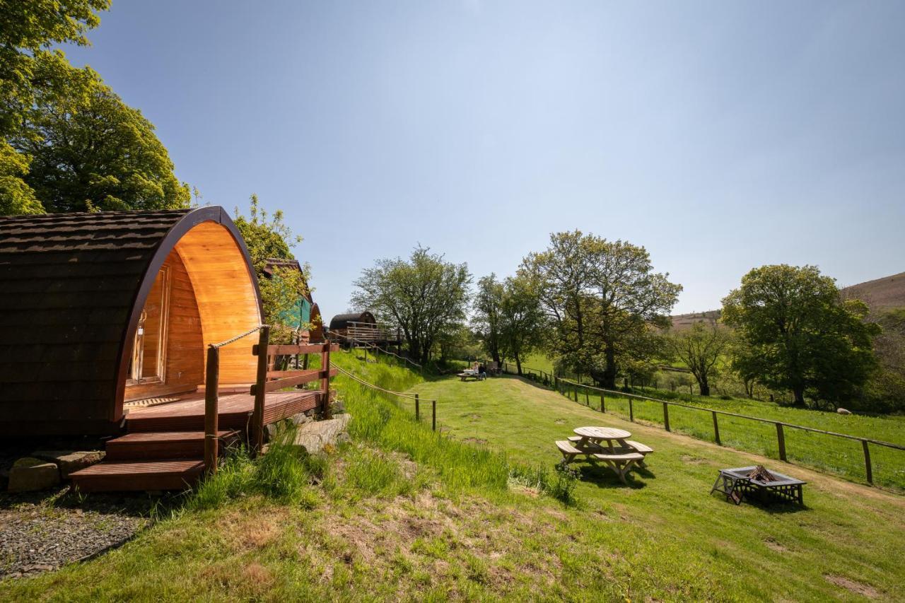 Ty Grug Pods Hotel Bryngwyn Ngoại thất bức ảnh